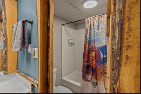 Stonegate Lodge King Bed Wifi Roku Tv Salt Water Pool Room #203 Eureka Springs Zewnętrze zdjęcie